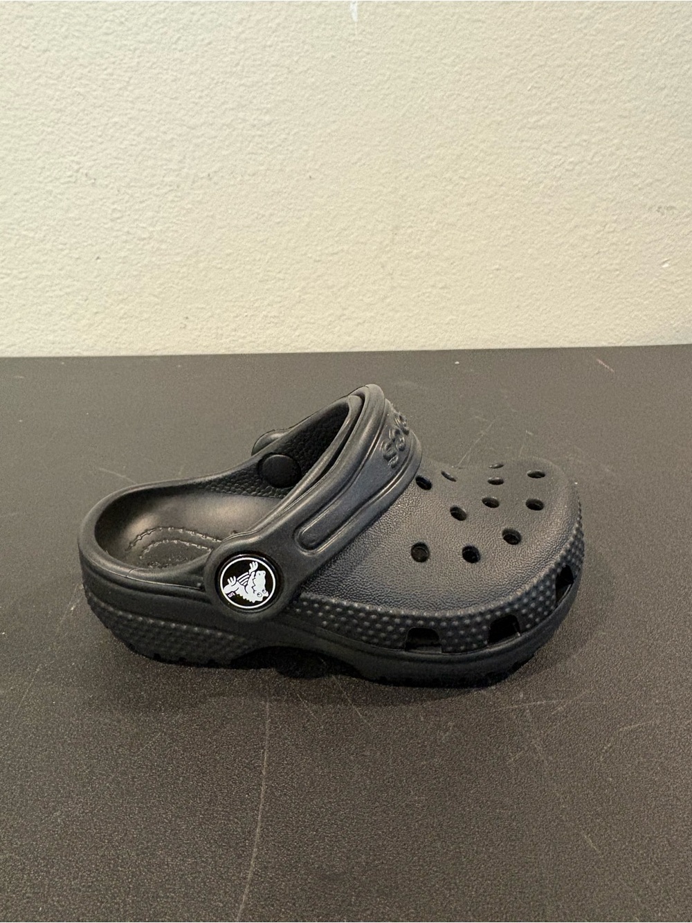 Crocs Classic Clog Black Slip On Comfort Shoes Unisex Infant Toddler Sizes - Picture 2 of 13